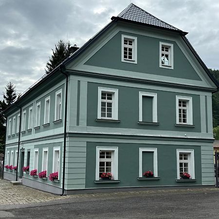 Srbska Kamenice 22 エクステリア 写真