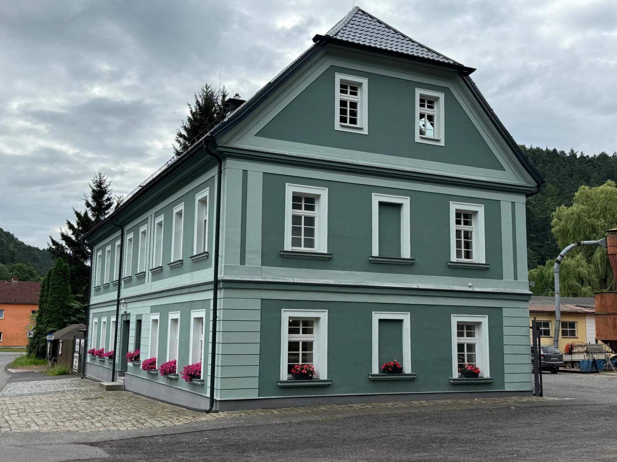 Srbska Kamenice 22 エクステリア 写真